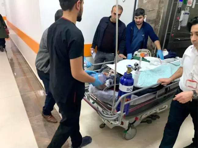 Otomobilin çarptığı yaya yaralandı