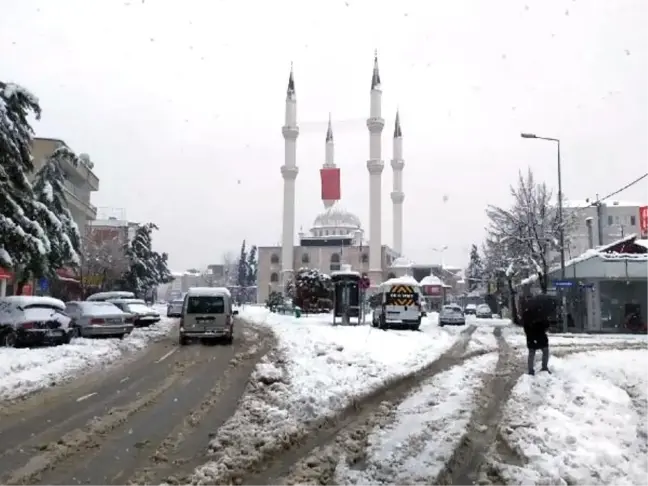 Antalya'nın yüksek ilçelerinde kar yağışı (2)