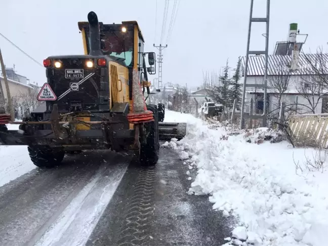 Selçuklu'da dış mahallelerde yoğun kar mesaisi
