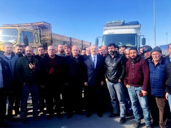 Denizli'de kamyoncu esnafı U-ETDS sistemi dolayısı ile greve gitti