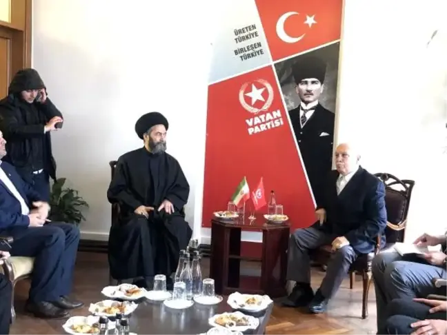 İran'ın dini lideri Hamaney'in temsilcisinden Doğu Perinçek'e ziyaret
