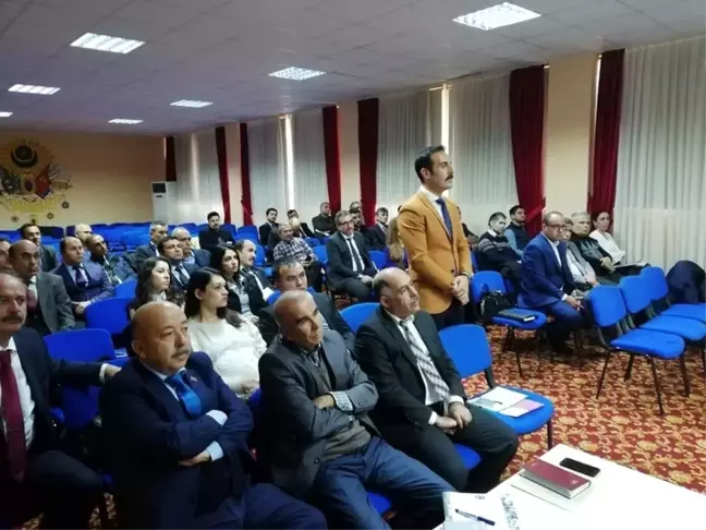 Kaymakam Karacan'dan eğitim değerlendirme toplantısı