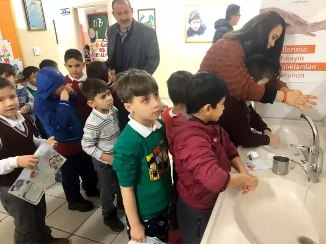 Kızılcahamam'da doğru el yıkamayı öğrettiler