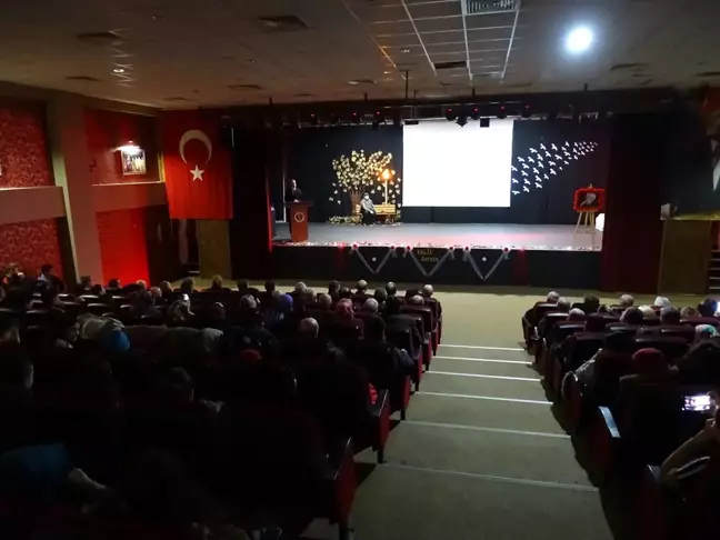 Şair Halil Soyuer vefatının 16'ncı yılında memleketi Havran'da anıldı