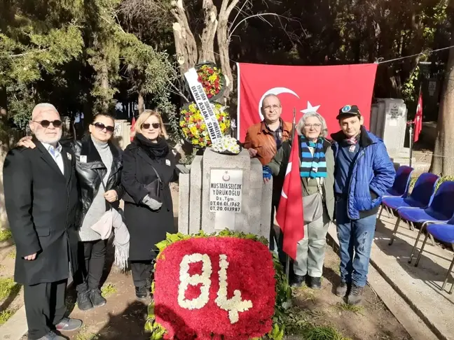 Şehit Mustafa Selçuk Yörükoğu memleketi İzmir'de anıldı