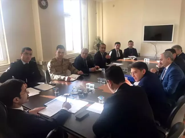Doğanşehir'de bağımlılıkla mücadele toplantısı yapıldı