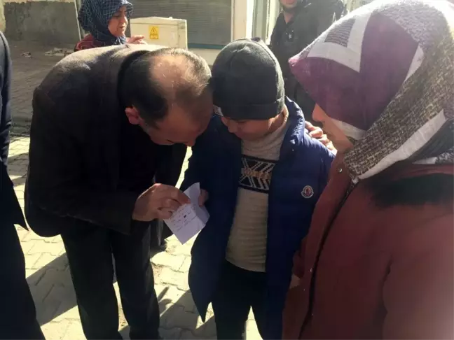 Başkan Akın Elazığ'da depremzedelerle buluştu