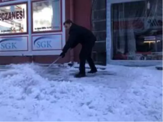 Kars'ta tipide mahsur kalan hasta kurtarıldı