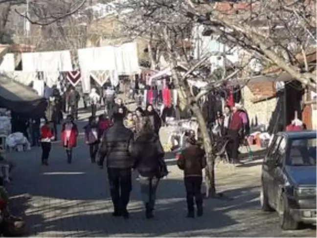 Mimari dokusunu koruyan Birgi'ye hafta sonunda ziyaretçi ilgisi