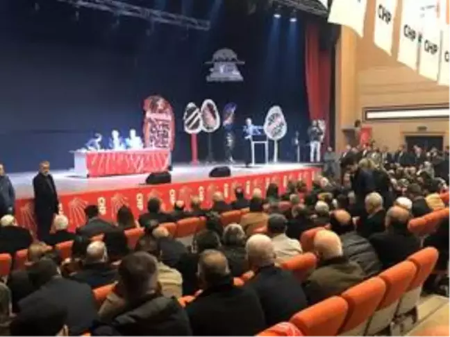 CHP Şanlıurfa İl Kongresi'nde mevcut başkan Hayrettin Cidir güven tazeledi
