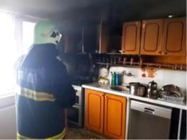 Gölbaşı ilçesinde ev yangını