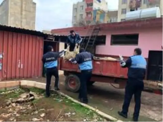 Viranşehir'de sağlık tacirlerine operasyon