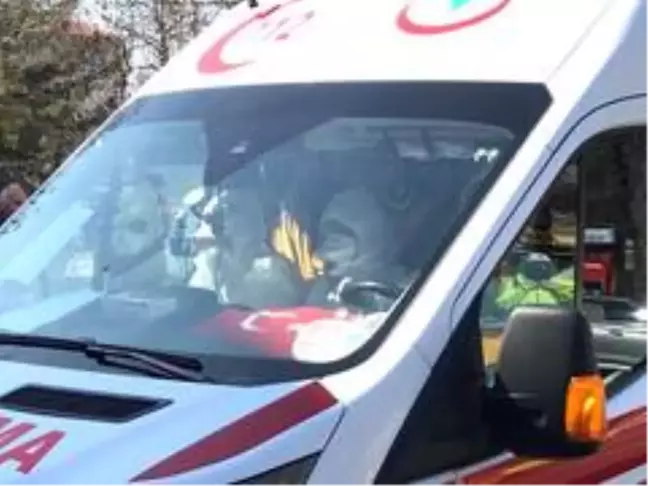 Tahran-İstanbul seferini yapan uçaktaki yolcular tedbir amaçlı hastaneye götürüldü