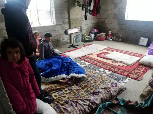 Evi yıkılın vatandaşın inşaata yaşam mücadelesi