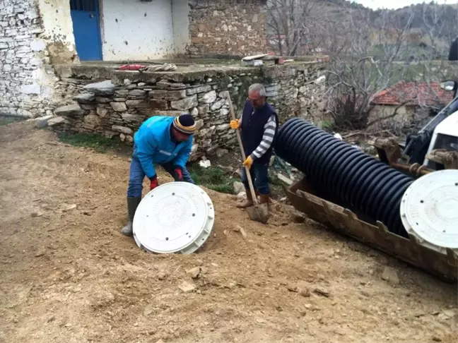 Şıhlı Mahallesi'ne 1Kilometre kanalizasyon hattı döşendi