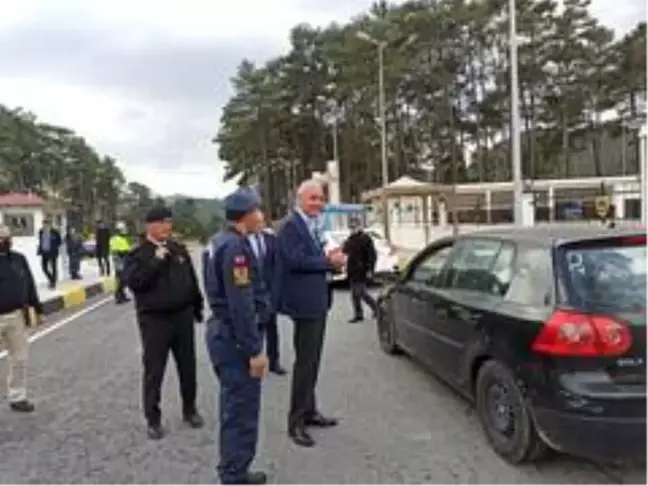 Marmaris Kaymakamı Ertuğ Şevket Aksoy, Çetibeli Kontrol noktasını ziyaret etti