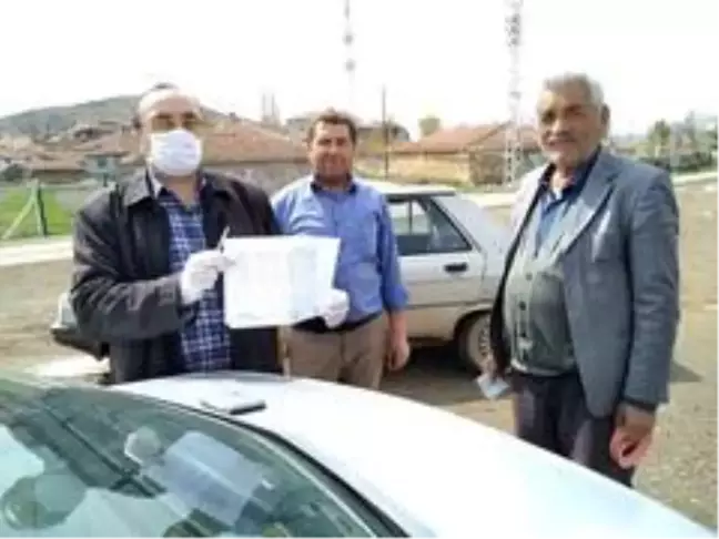 Uğurludağ'da 65 yaş üstü vatandaşlara evlerinde maaş ödemesi