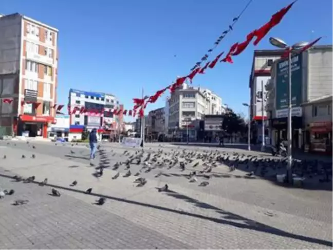 Son Dakika: İstanbul'da Esenler Dörtyol Meydanı ve Davutpaşa Caddesi trafiğe kapatıldı