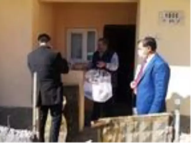 Evde sıkılınca muhabbet kuşu istedi