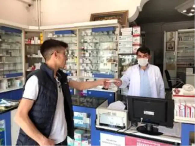 Bingöl'de ücretsiz maske dağıtımı sürüyor