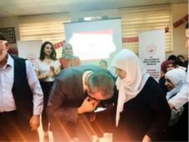 Çelik'ten Anneler Günü mesajı