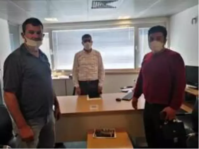 ATM'de bulduğu parayı sahibine teslim etti