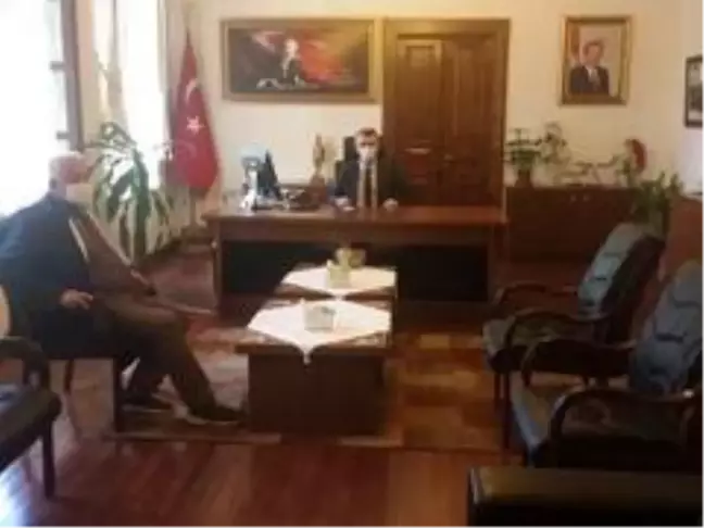 Kaymakam Sırmalı, '14 Mayıs Dünya Çiftçiler Gününü' kutladı