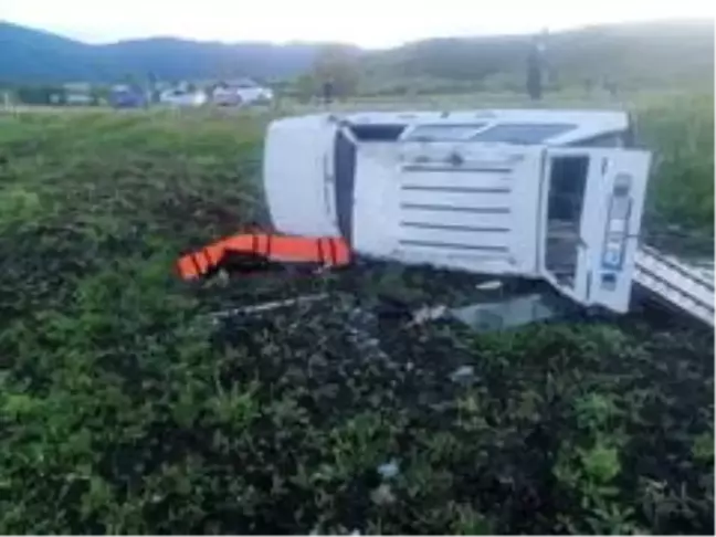 Simav'da trafik kazası: 1 ölü, 1 yaralı