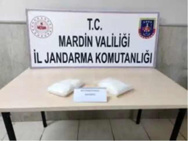 Yol kontrolünden kaçmaya çalışan araçtan uyuşturucu çıktı
