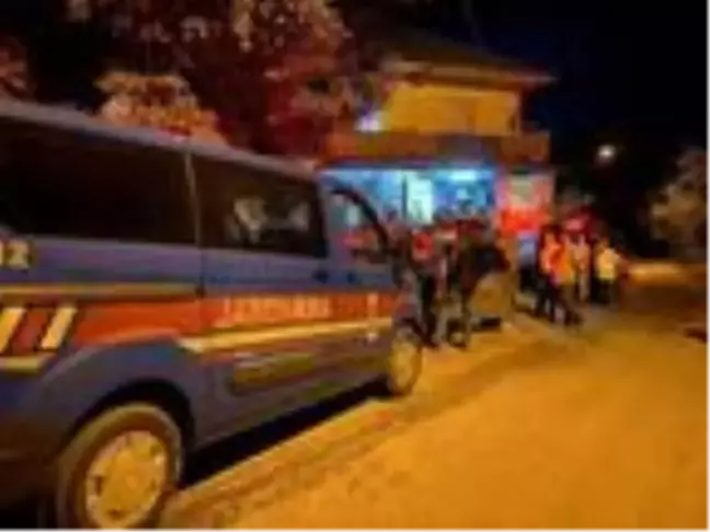 Tilki zannedip ateş açtı, bahçede fasulye toplayan gelinini öldürdü
