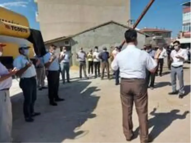 Aslanapa Ovası'nda hasat dönemi dualarla başladı
