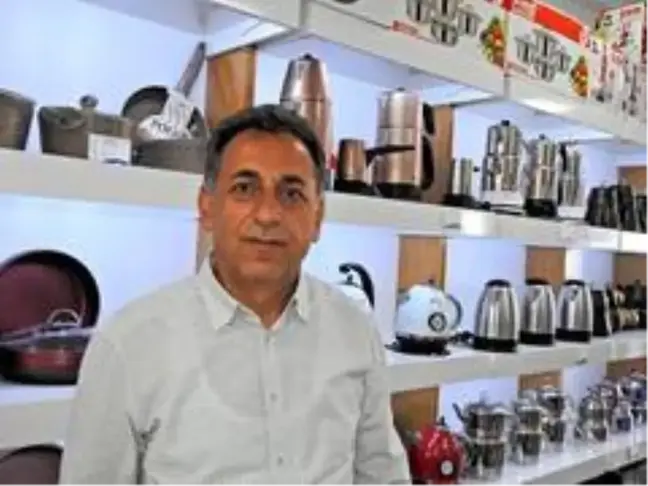 Çeşme İhlas Mağazası hizmete açıldı