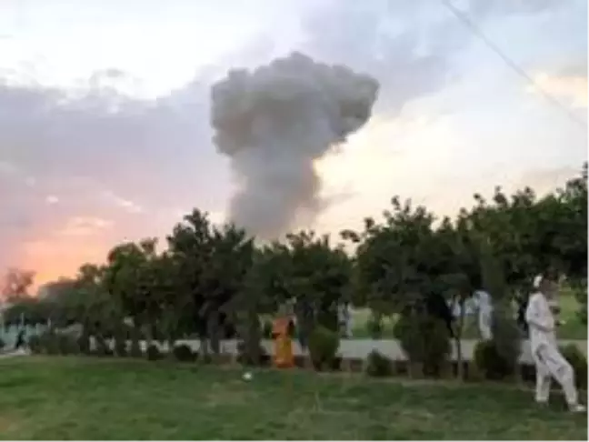 Afganistan'da bombalı araç saldırısı: 1 ölü, 18 yaralı