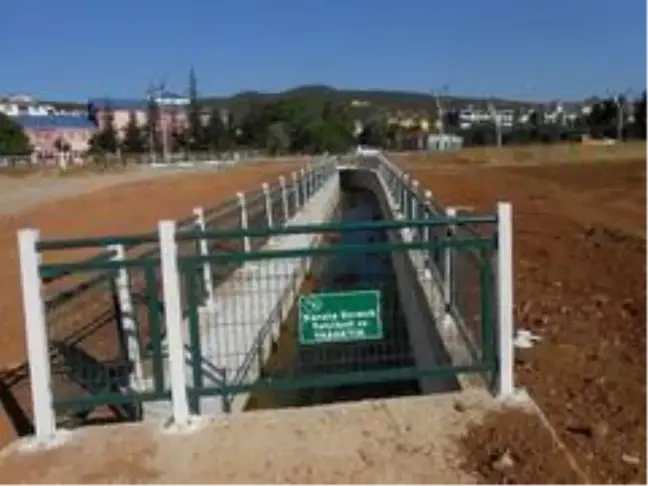 Tunceli'de tersip bendi ve ıslah sekisi yapımı sürüyor