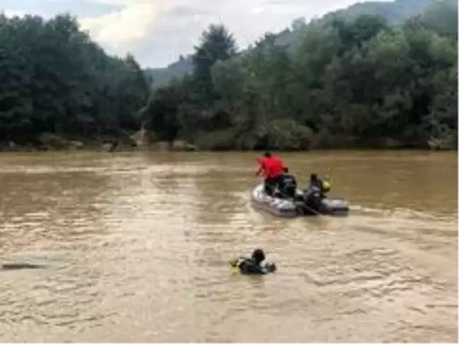 Giresun'da selde kaybolan Jandarma Uzman Çavuş Sami Yılmaz'ın cansız bedeni bulundu