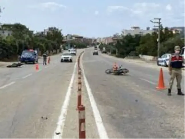 Samandağ'da motosikletler çarpıştı: 2 yaralı