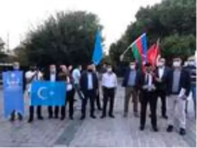 Sultanahmet'te Ermenistan'ı protesto eylemi