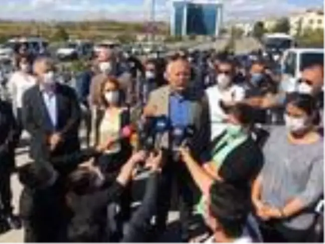 HDP'li milletvekillerinden, Ankara Terörle Mücadele Şubesi önünde açıklama