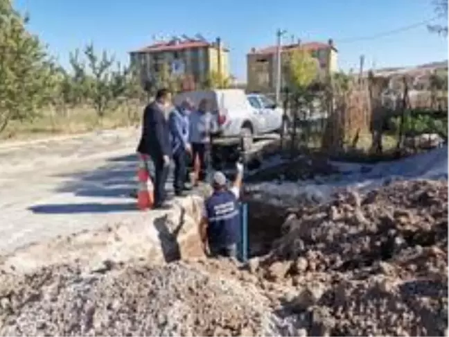 Altıntaş'ta içme suyu hattı çalışması