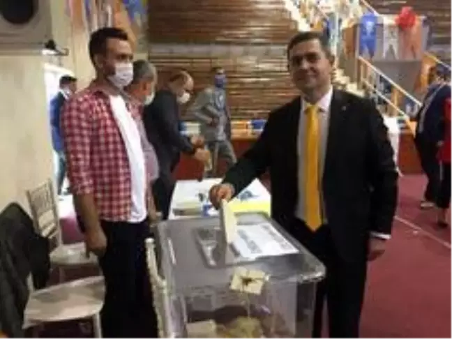 AK Parti Keşan İlçe Başkanı Gürcan Kılınç güven tazeledi