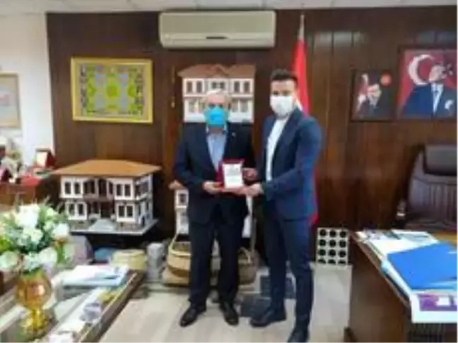 Altınorduspor Spor Dış Sportif Etkinlikler Direktörü Korkmaz'dan Başkan Şahin'e ziyaret