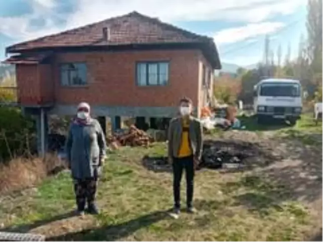 İHA'nın haberinin ardından çadırda yaşayan aileye yardım elleri uzandı