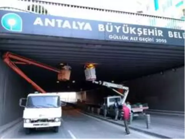 Büyükşehir'in kısıtlama mesaisi
