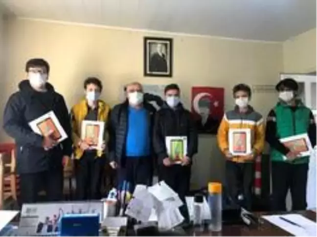 Eti Bakır'dan eğitime destek