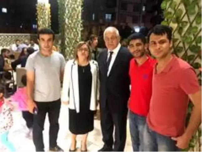 Mehmet Erdoğan 2020'nin en beğenilen milletvekilleri listesinde