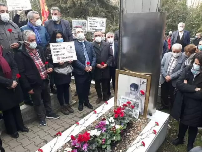 GAZETECİ METİN GÖKTEPE MEZARI BAŞINDA ANILDI