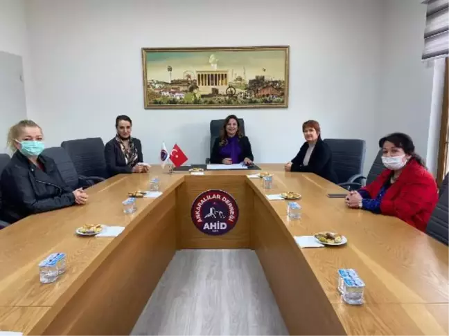 AHİD'den şiddete uğrayan kadınlara hukuki ve psikolojik destek