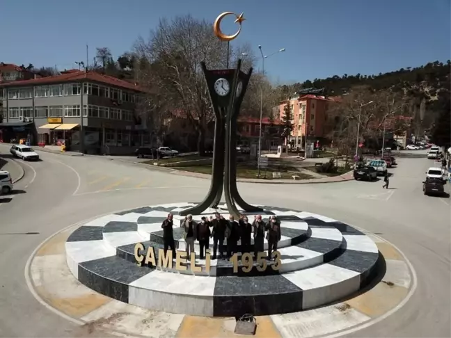 Çameli'ye ay yıldızlı yeni saat kulesi