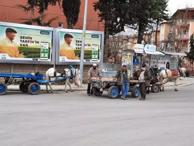 Asırlık at arabacılık can çekişiyor