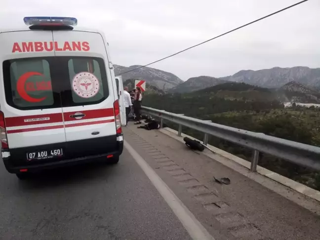 Antalya'da hız motosikleti kazası: 2 ölü